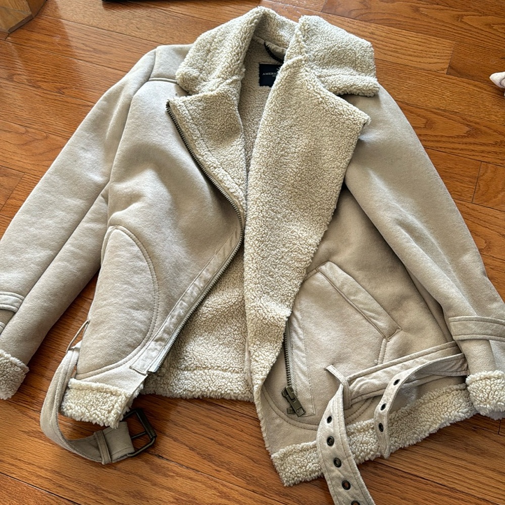 Tan American Eagle Sherpa lined leather jacket new with tags